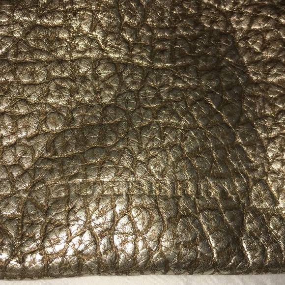 Burberry Canterbury Elephant Embossed Tote wallet - Picture 2 of 3